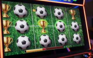 Fu&szlig;ball-Slot mit Ball-Symbolen aus der Goalzz-Kategorie im Golazzo Casino
